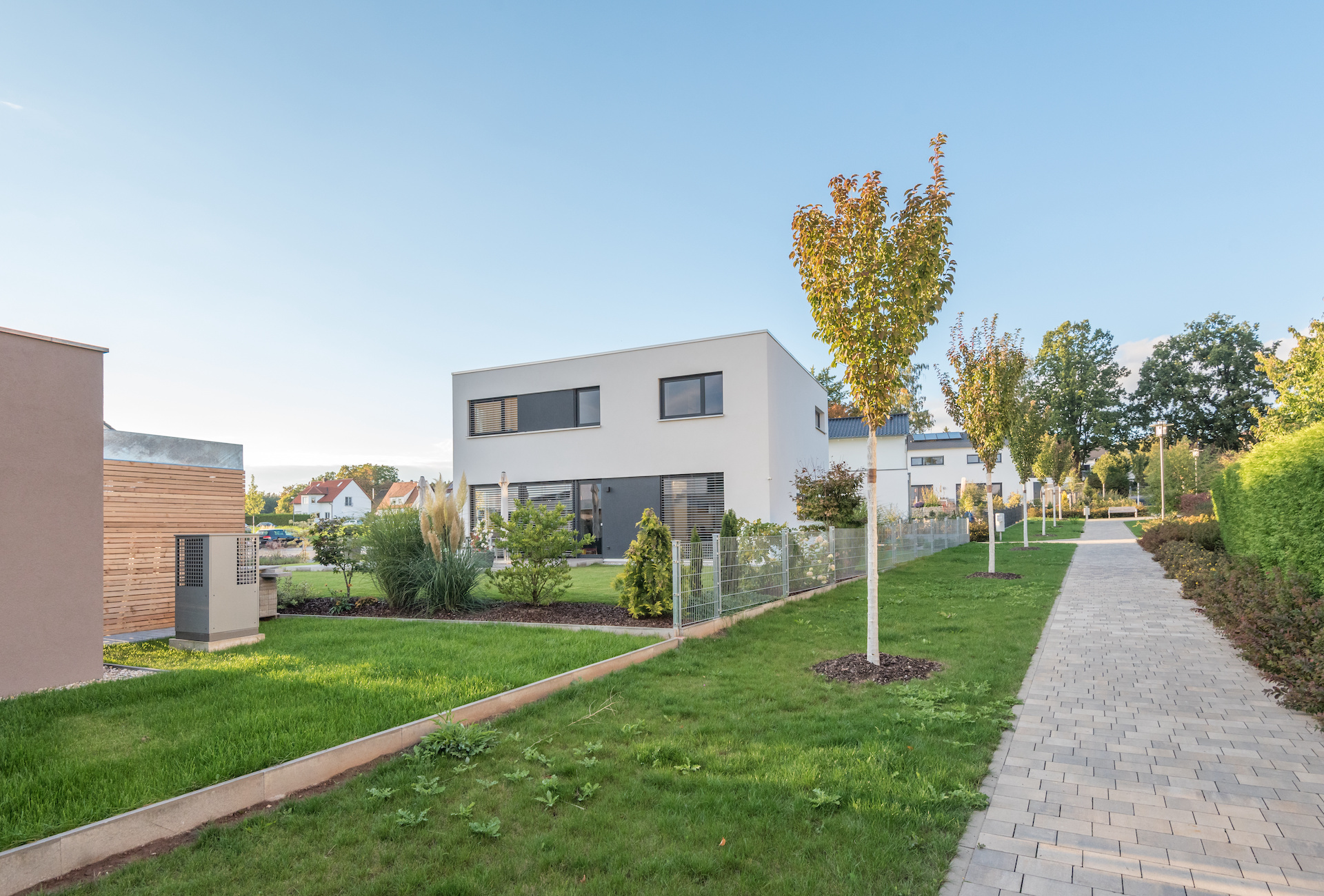 maison-neuve-quartier-illustre-metier-constructeur-maison-individuelle
